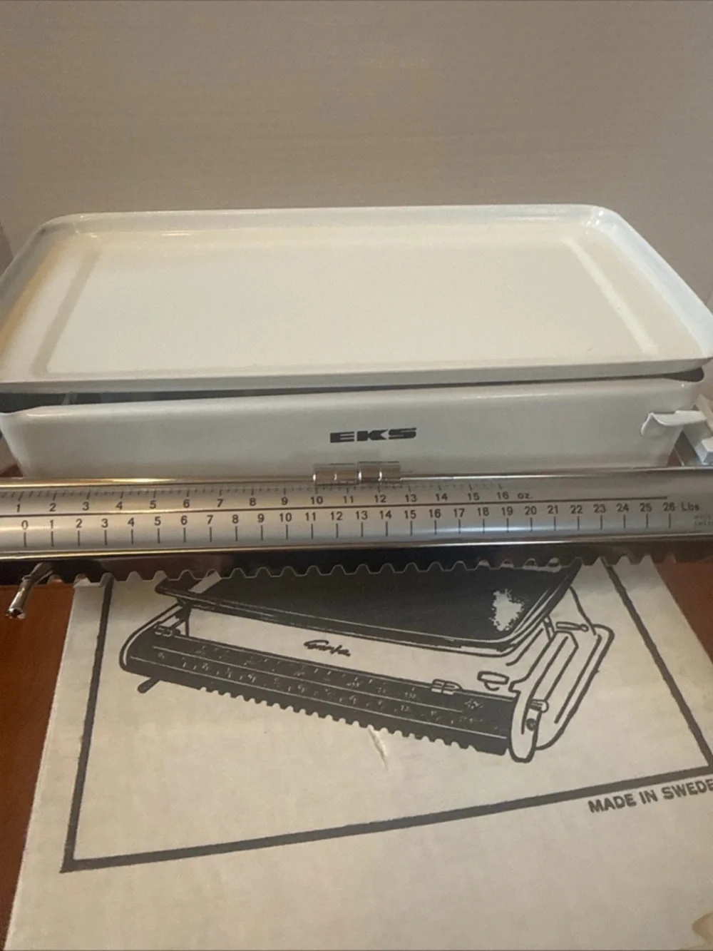 VTG 70’s EKS mechanical Balance Kitchen Scale Removable brown Tray Sweden